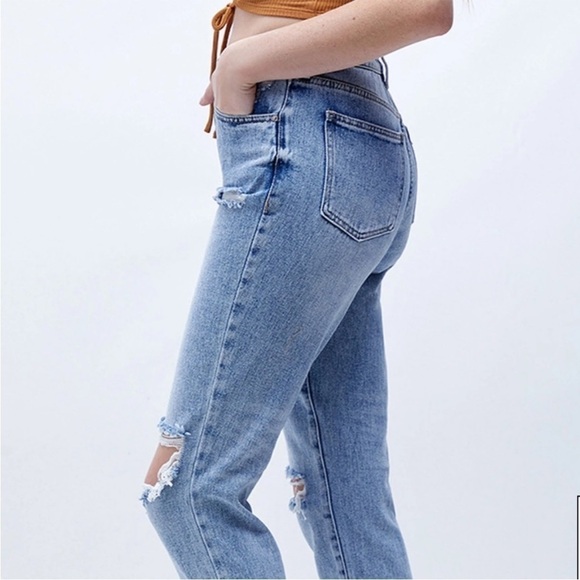 PacSun Light Blue Distressed High Rise Mom Jeans 26 - Picture 5 of 15